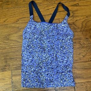 Nike Dry Fit Performance Tank. Crossed straps.